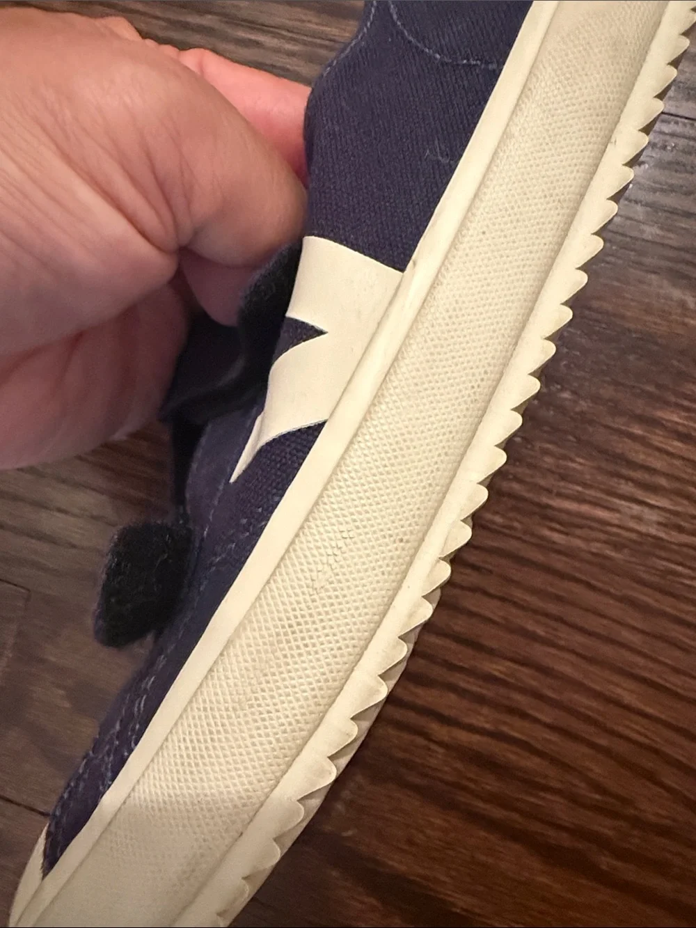 Veja Kids Velcro Sneakers in Navy and White